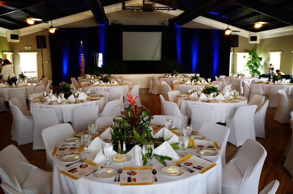 Grand Magnolia Ballroom & Suites 帕斯卡古拉 外观 照片