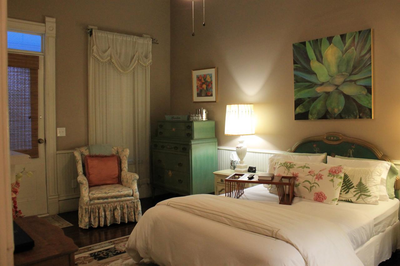 Grand Magnolia Ballroom & Suites 帕斯卡古拉 外观 照片