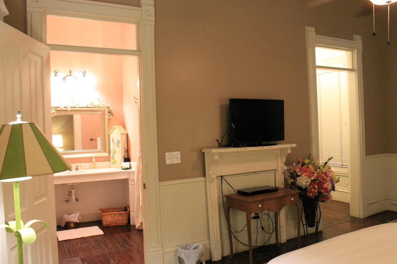 Grand Magnolia Ballroom & Suites 帕斯卡古拉 外观 照片