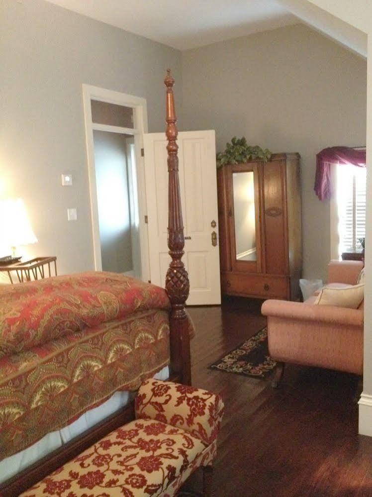 Grand Magnolia Ballroom & Suites 帕斯卡古拉 外观 照片